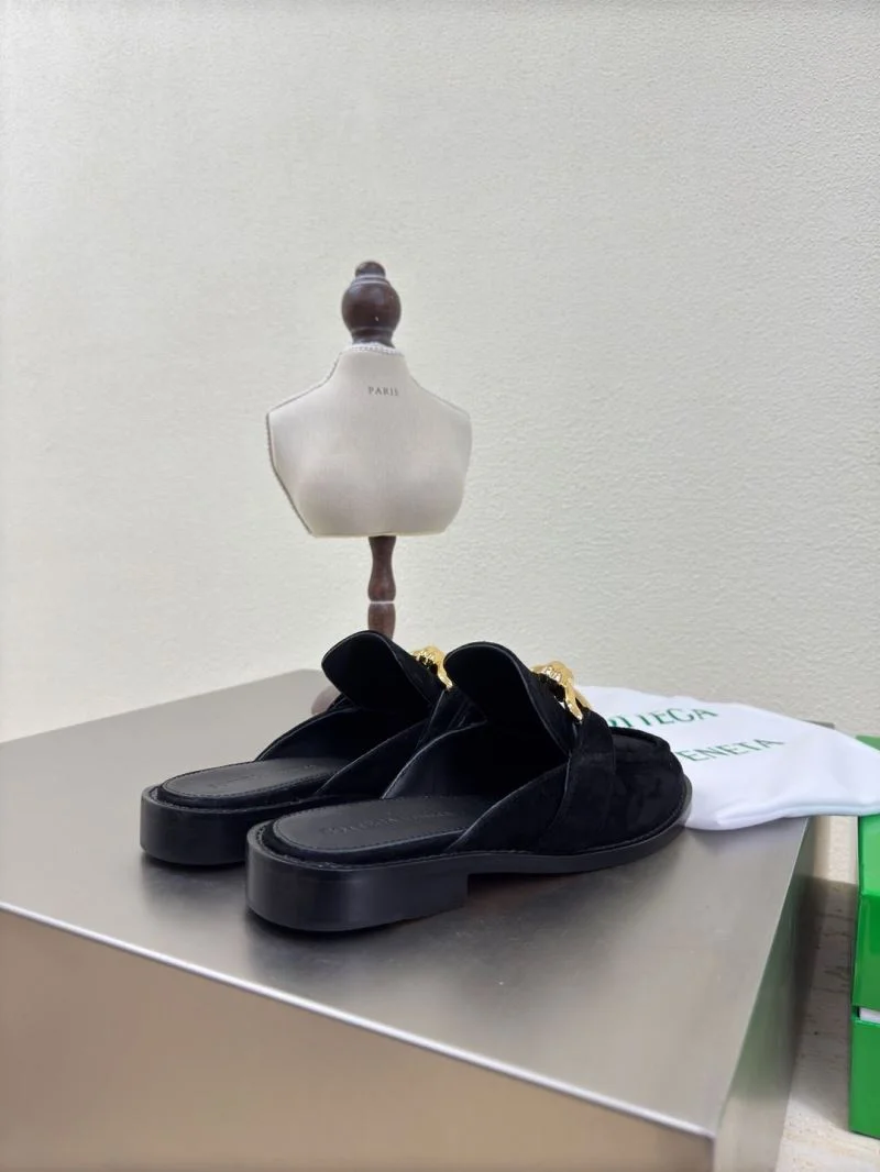SunProtective Bottega Veneta Sandals 12964