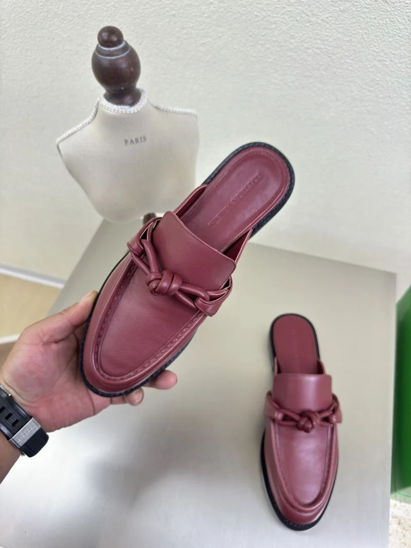 Bottega Veneta Sandals ModernLook 12961