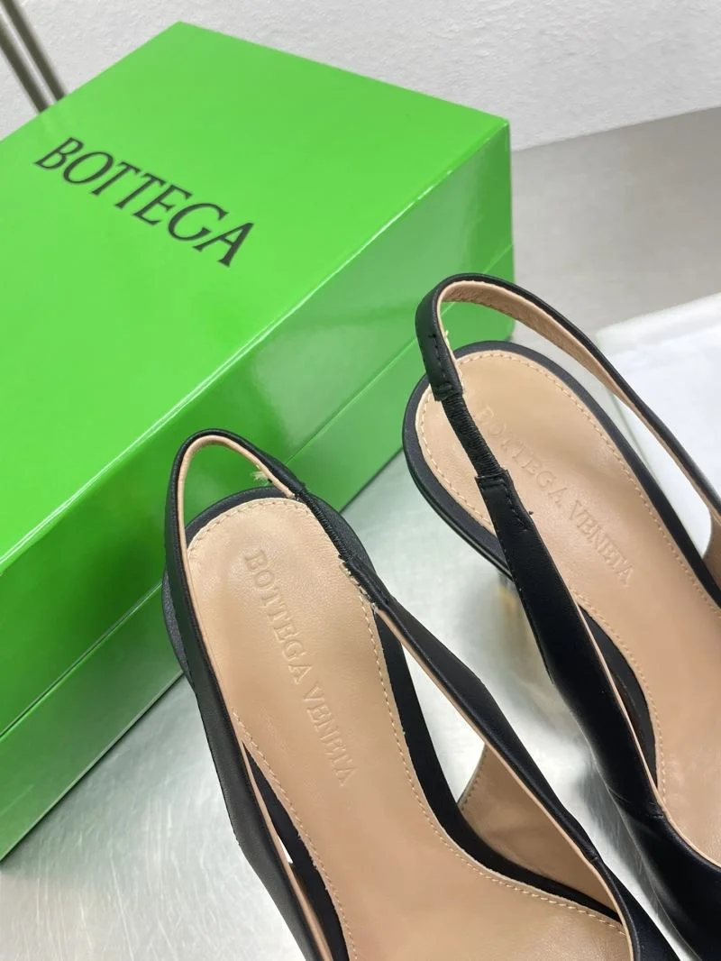 Bottega Veneta Sandals Unisex 12944