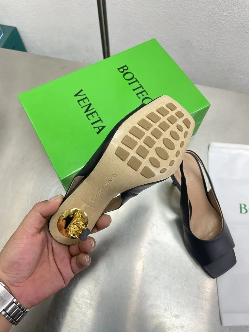Bottega Veneta Sandals Unisex 12944