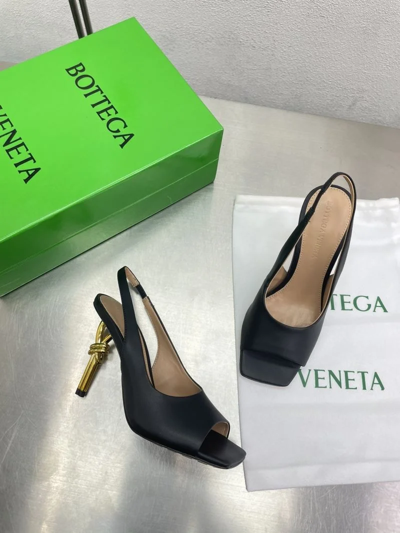 Bottega Veneta Sandals Unisex 12944