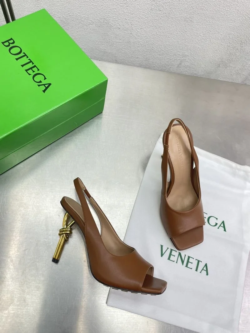 Bottega Veneta Sandals Contemporary 12935