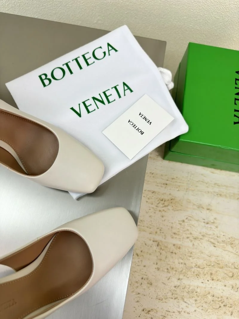 Casual Bottega Veneta Sandals 12912