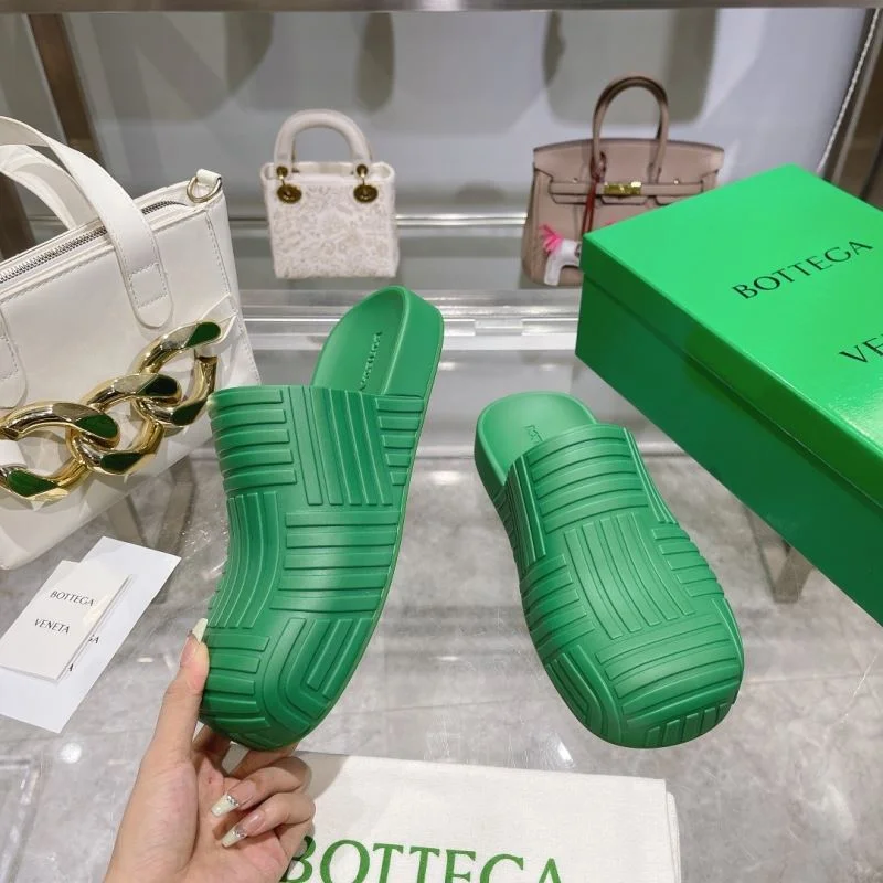 Bottega Veneta Sandals Elegant 10510