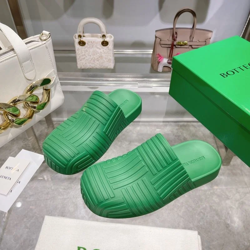 Bottega Veneta Sandals Elegant 10510