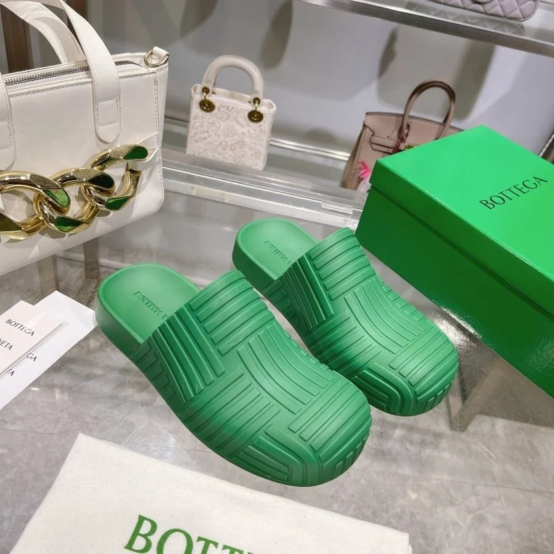Bottega Veneta Sandals Elegant 10510