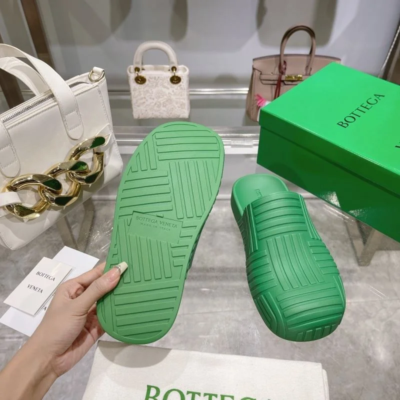 Bottega Veneta Sandals Elegant 10510