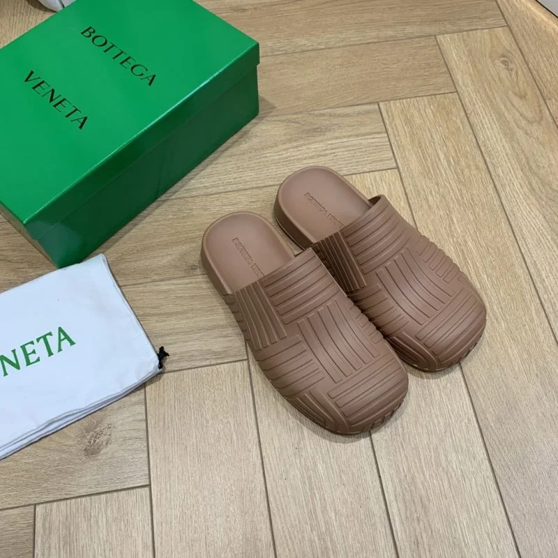 Trendy Bottega Veneta Sandals 10511