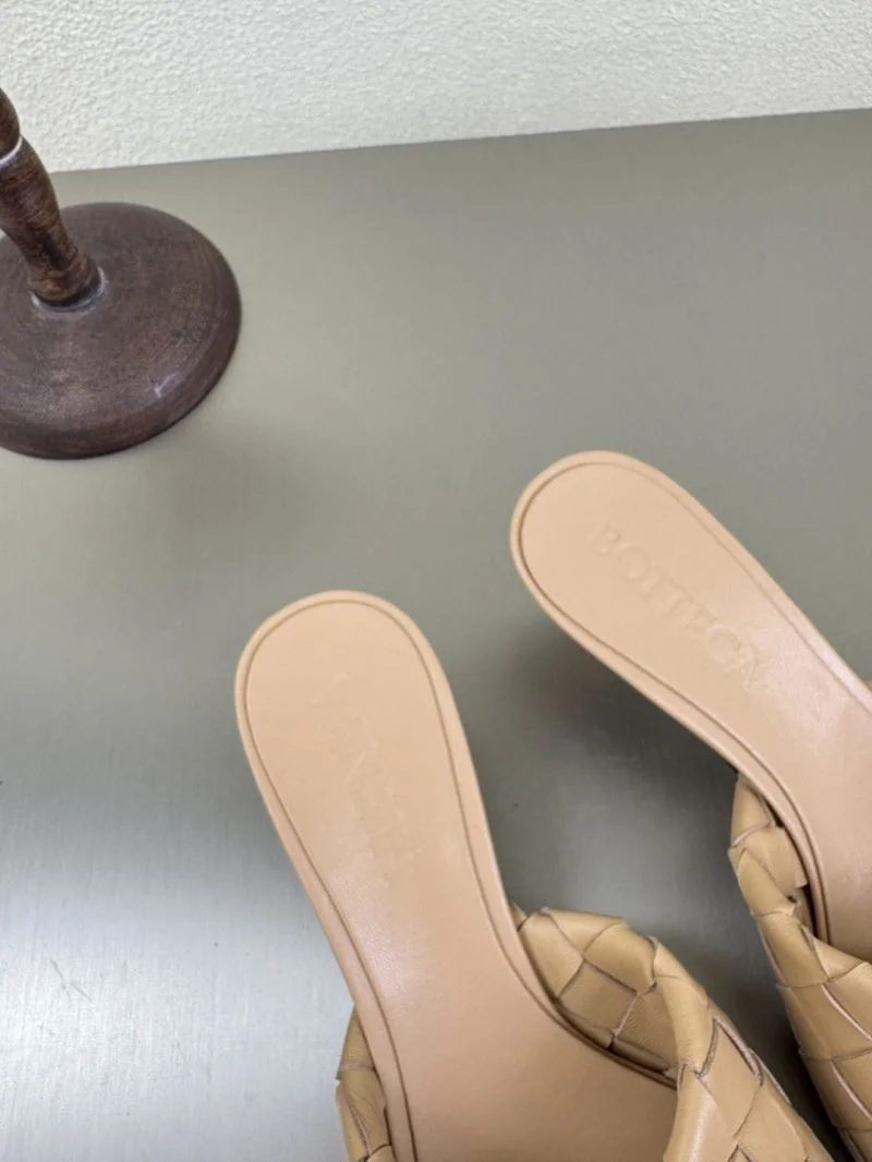 Popular Bottega Veneta Sandals 6837