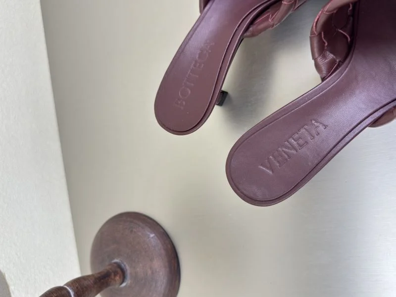 Bottega Veneta Sandals Premium 6753