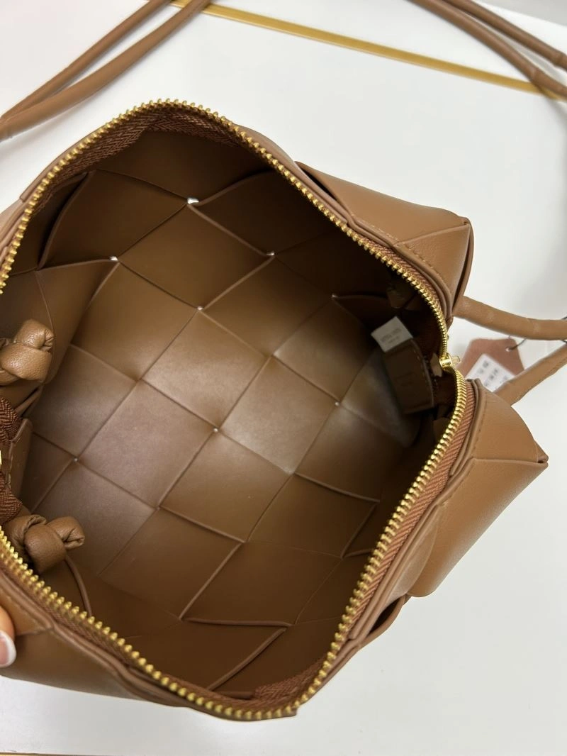 FlexibleFit Bottega Veneta Satchel Bags 84741