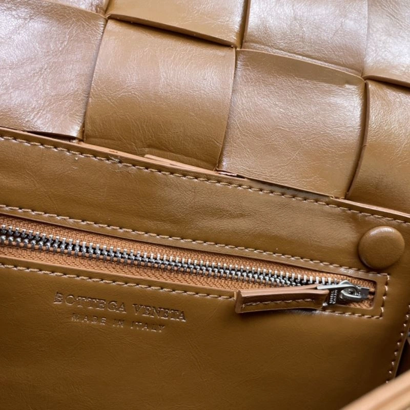 Bottega Veneta Satchel Bags Fashionable 84722
