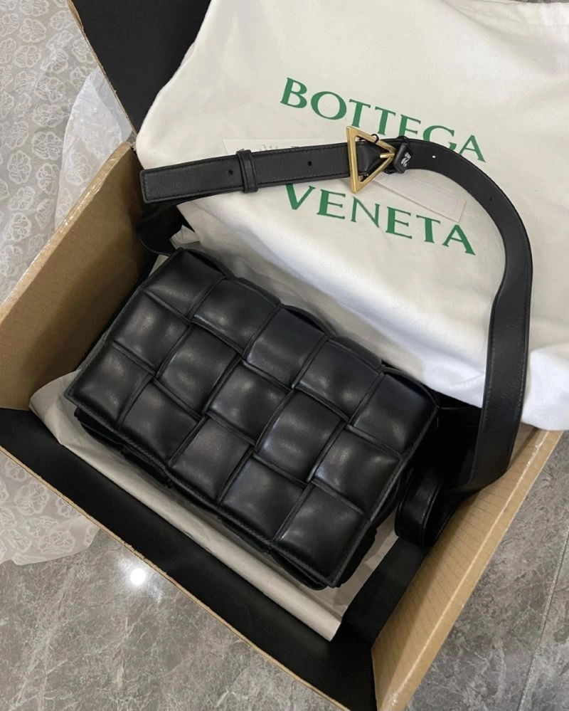 Compact Bottega Veneta Satchel Bags 68057