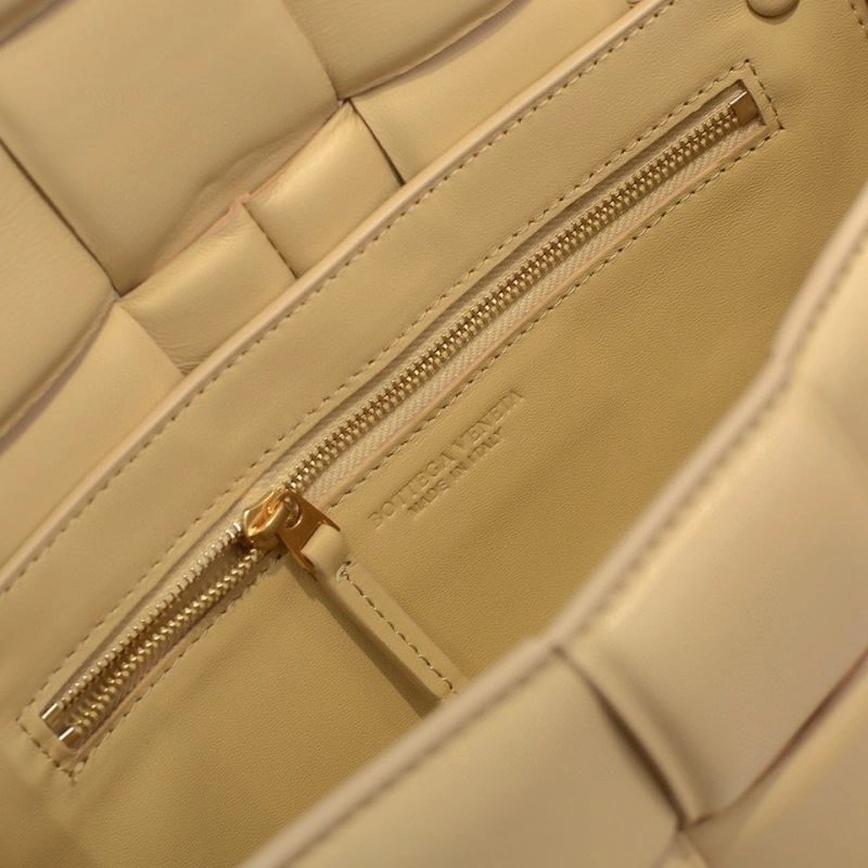 Breathable Bottega Veneta Satchel Bags 68065