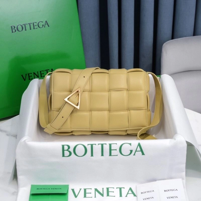 Bottega Veneta Satchel Bags Versatile 68146
