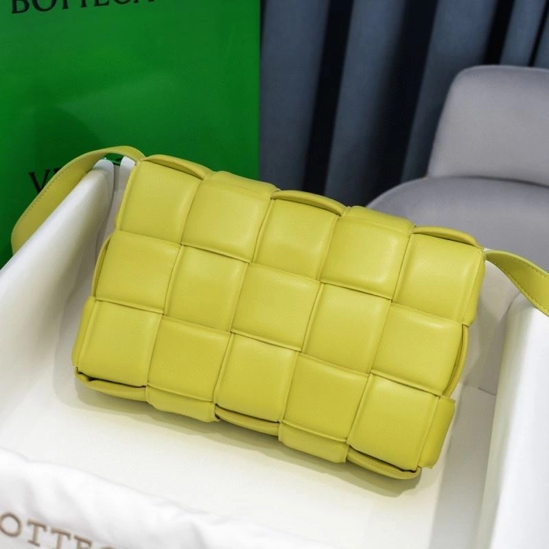 Bottega Veneta Satchel Bags ComfortFit 68049