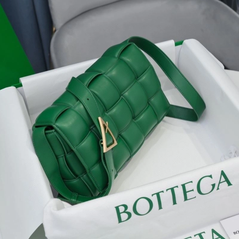 Bottega Veneta Satchel Bags ModernLook 68047