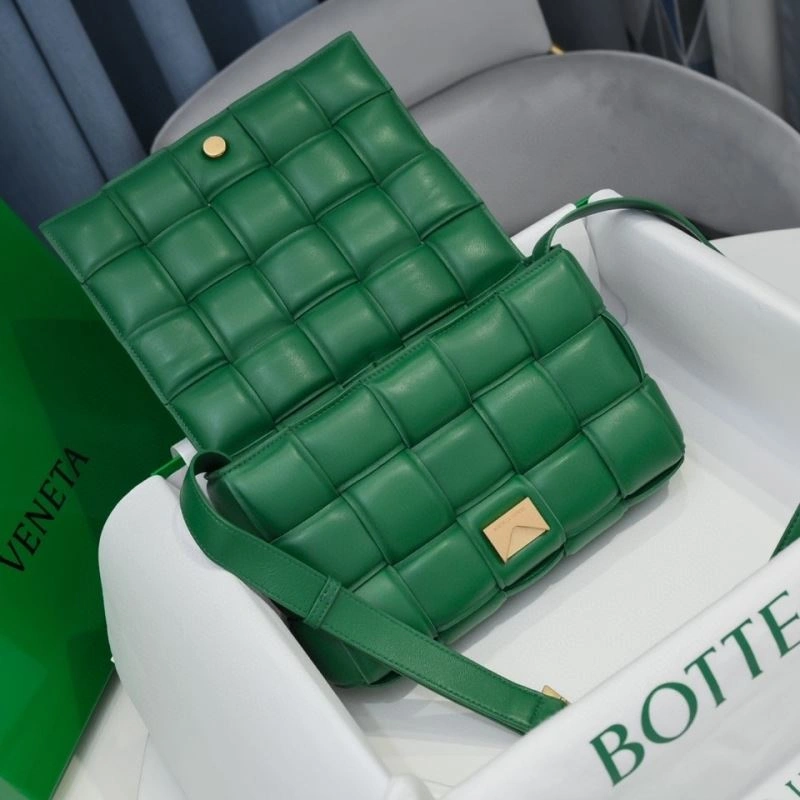 Bottega Veneta Satchel Bags ModernLook 68047