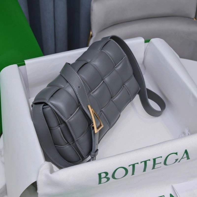 Bottega Veneta Satchel Bags Breathable 68048