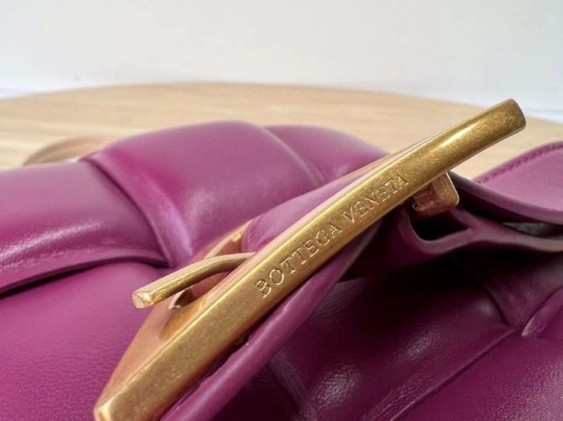 Bottega Veneta Satchel Bags Minimalist 68042