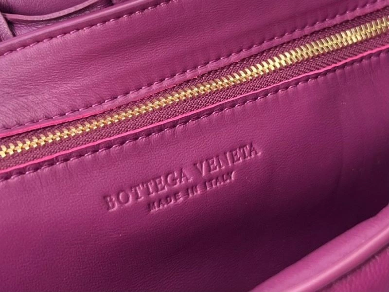 Bottega Veneta Satchel Bags Minimalist 68042