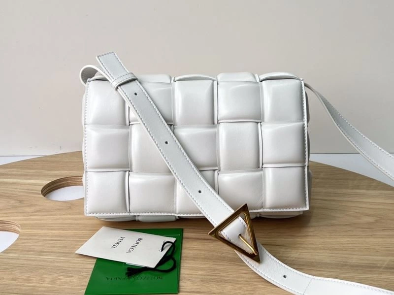 Sporty Bottega Veneta Satchel Bags 68030