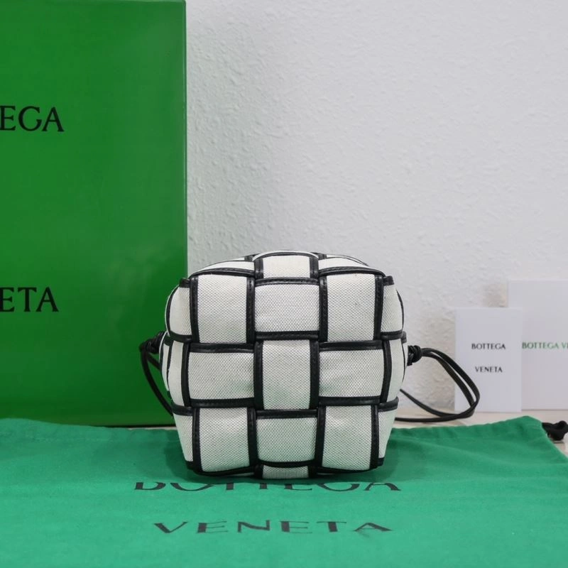HighPerformance Bottega Veneta Satchel Bags 68023