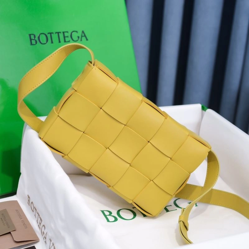 Bottega Veneta Satchel Bags WeatherProof 68022