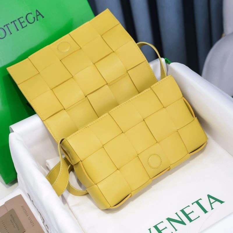 Bottega Veneta Satchel Bags WeatherProof 68022