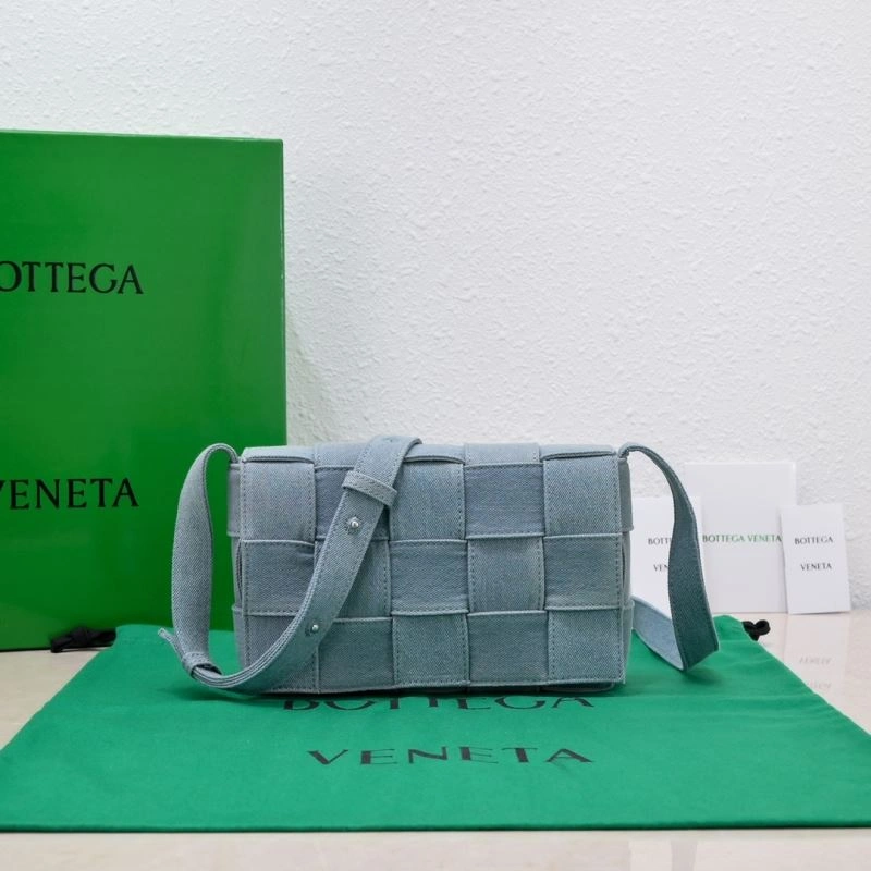 Compact Bottega Veneta Satchel Bags 68071
