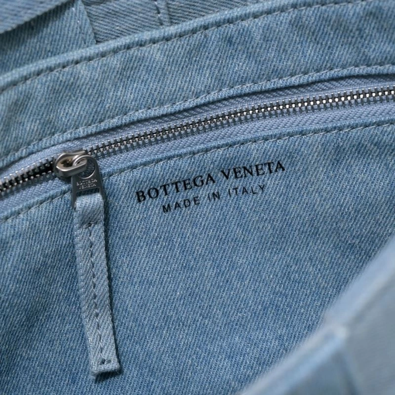 Compact Bottega Veneta Satchel Bags 68071