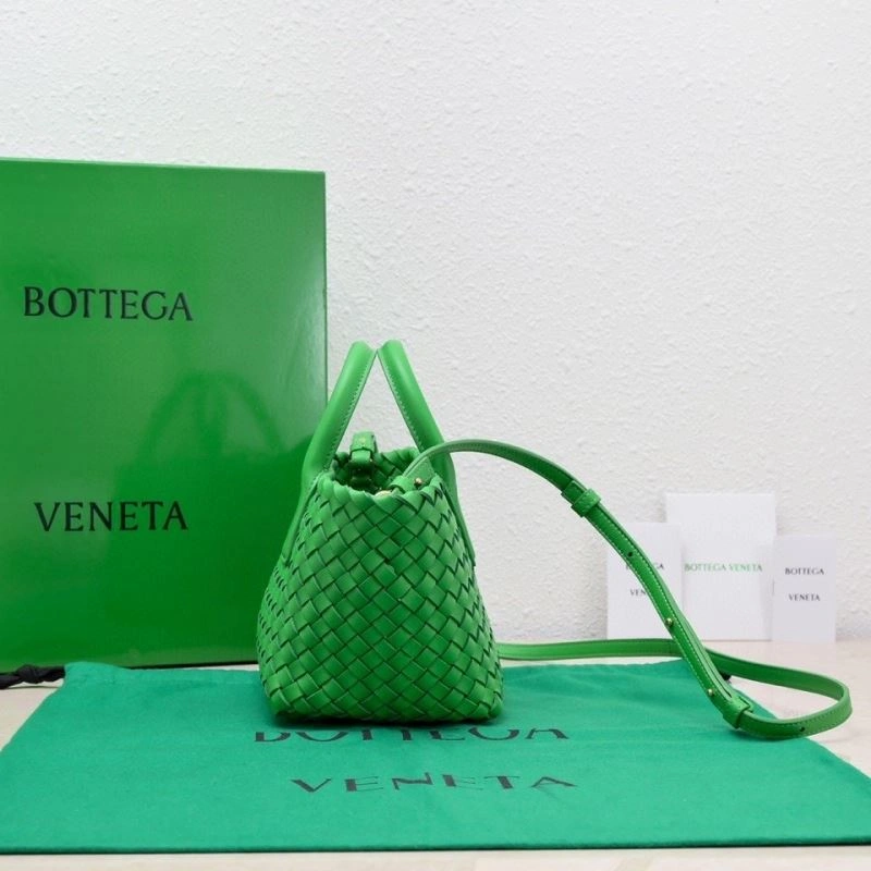 Refined Bottega Veneta Satchel Bags 68058
