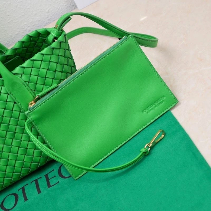 Refined Bottega Veneta Satchel Bags 68058