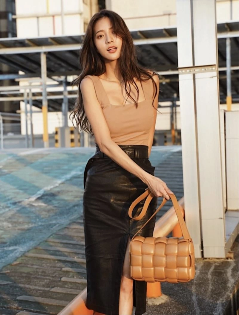 Bottega Veneta Satchel Bags Fashionable 68018