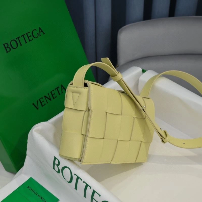 WeatherProof Bottega Veneta Satchel Bags 67985