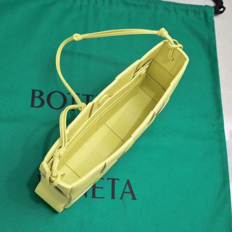 Efficient Bottega Veneta Satchel Bags 67986