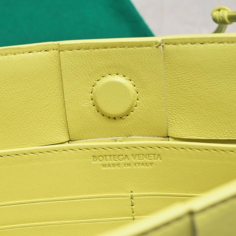Efficient Bottega Veneta Satchel Bags 67986