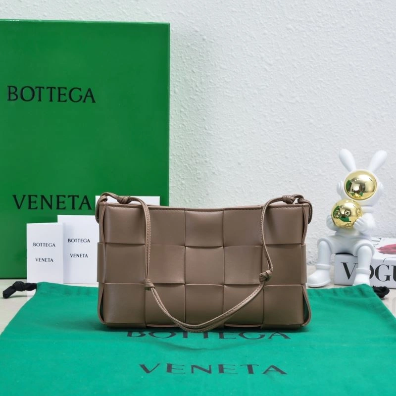 Unisex Bottega Veneta Satchel Bags 67942