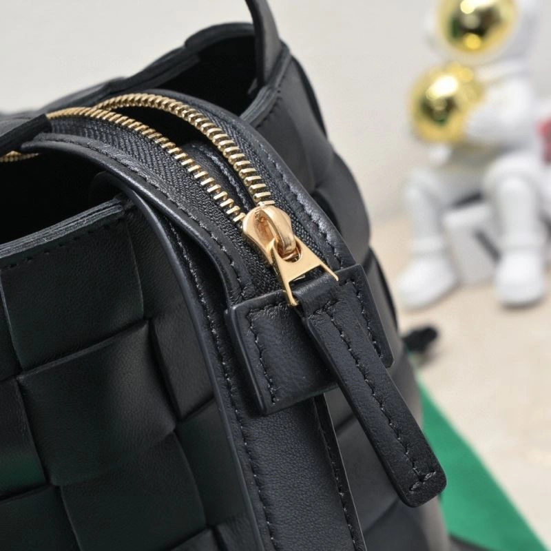 Bottega Veneta Satchel Bags Timeless 67887