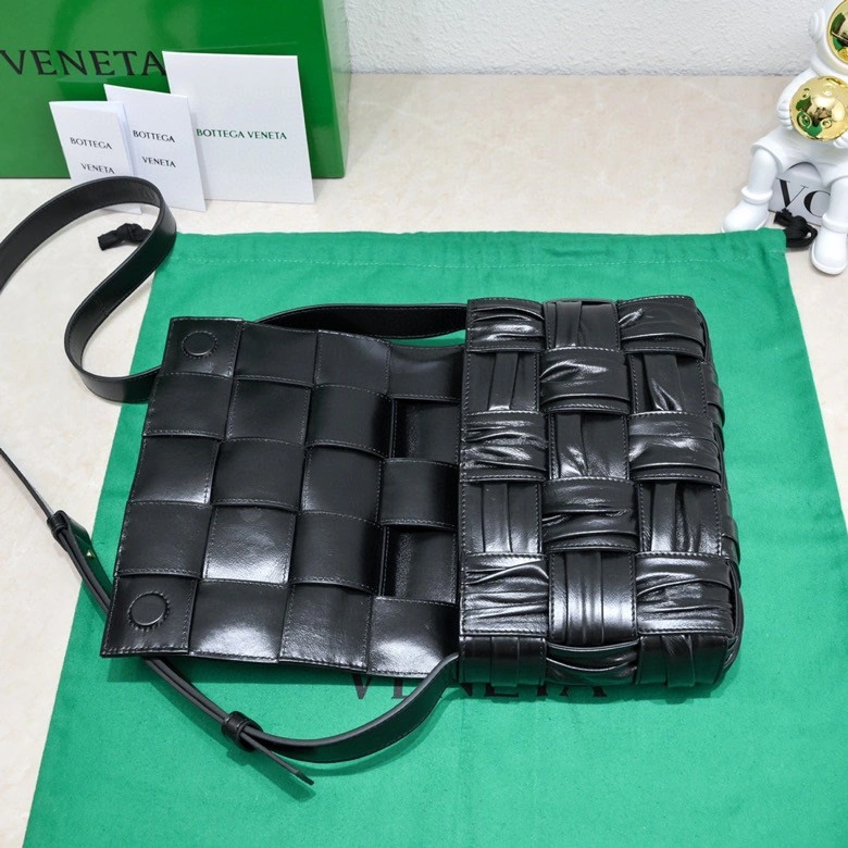 Contemporary Bottega Veneta Satchel Bags 67886
