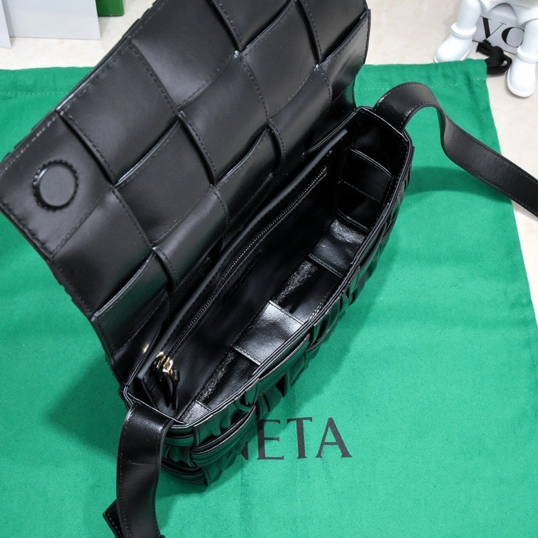 Contemporary Bottega Veneta Satchel Bags 67886