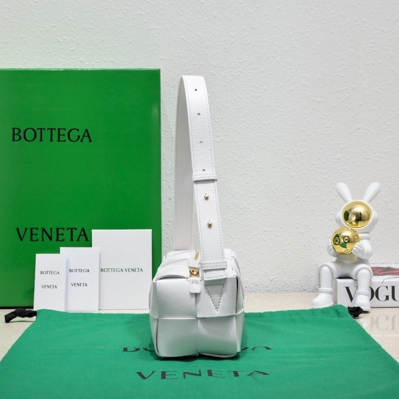 Bottega Veneta Satchel Bags Casual 67883