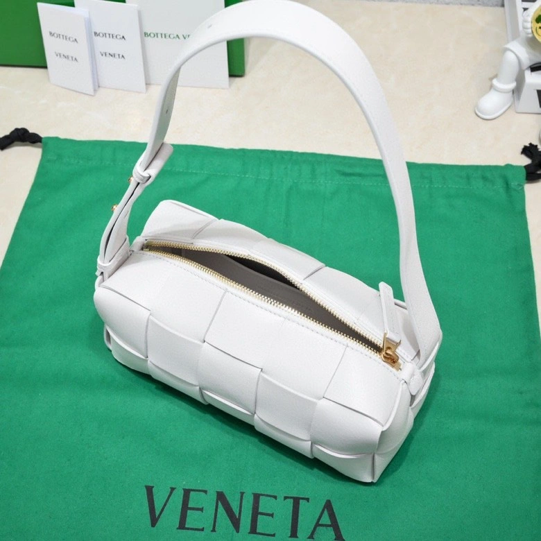 Bottega Veneta Satchel Bags Casual 67883