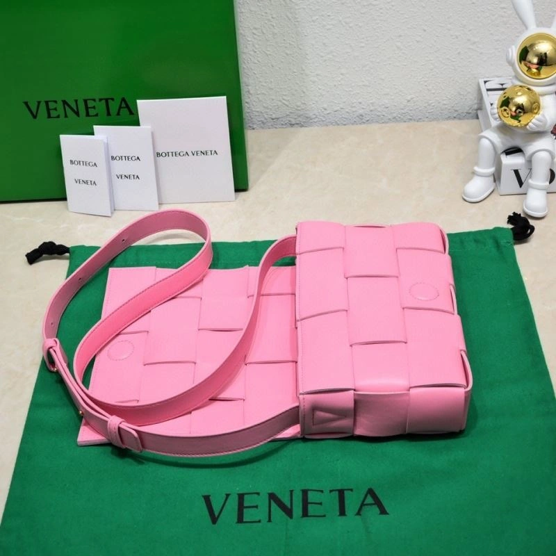 Bottega Veneta Satchel Bags Minimalist 67854