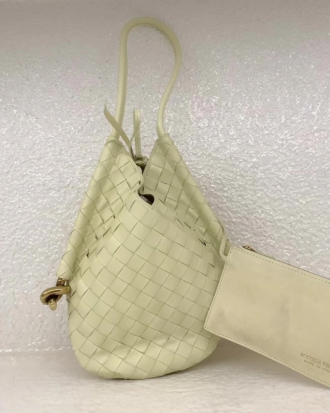 Bottega Veneta Satchel Bags FreshLook 67849