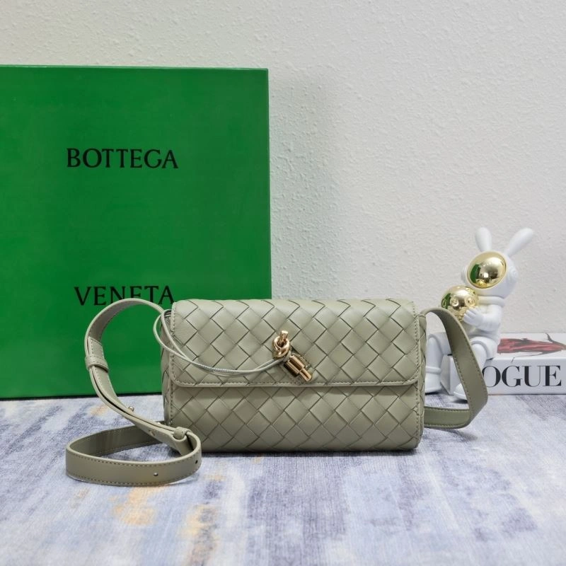Bottega Veneta Satchel Bags Refined 67815