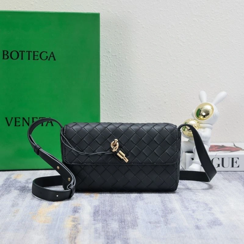 Bottega Veneta Satchel Bags Compact 67813