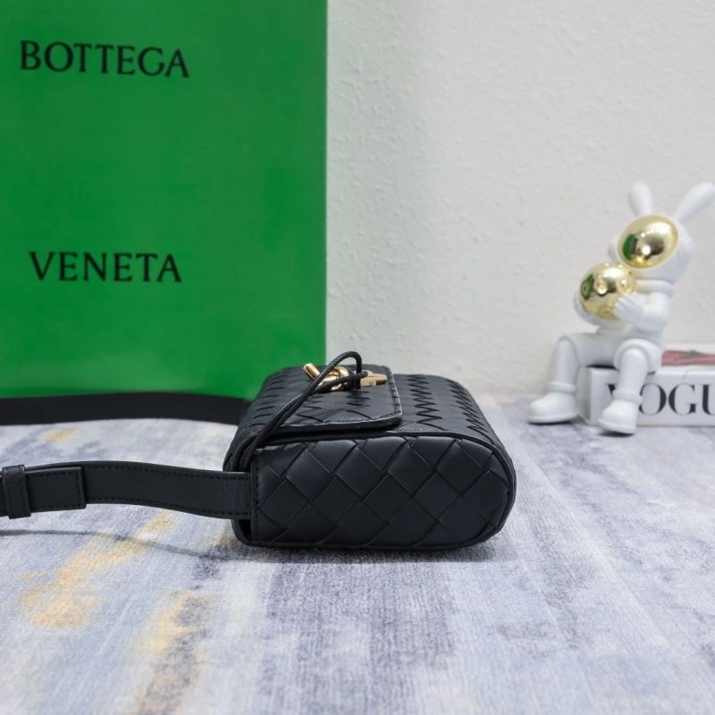Bottega Veneta Satchel Bags Compact 67813