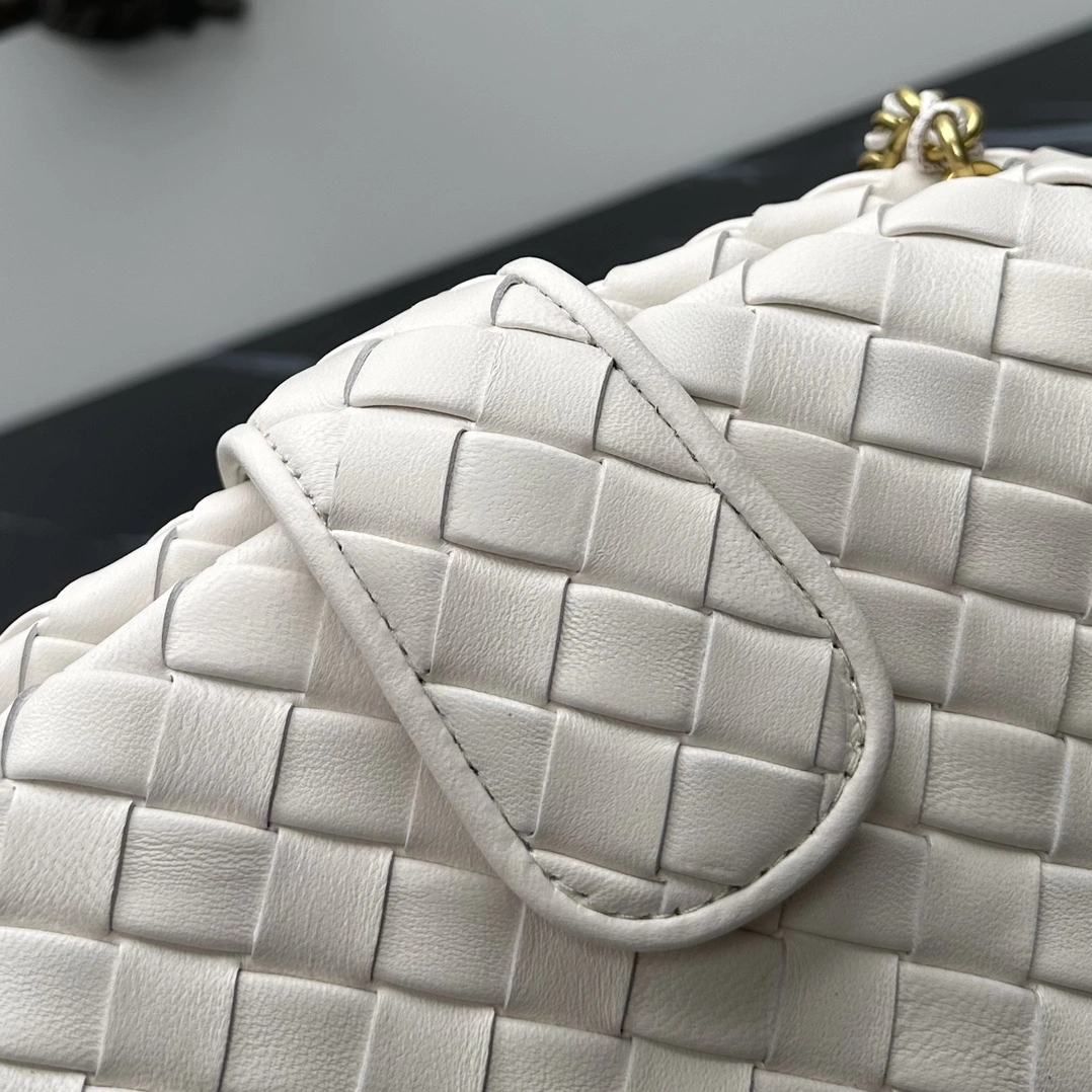 Effortless Bottega Veneta Satchel Bags 67728