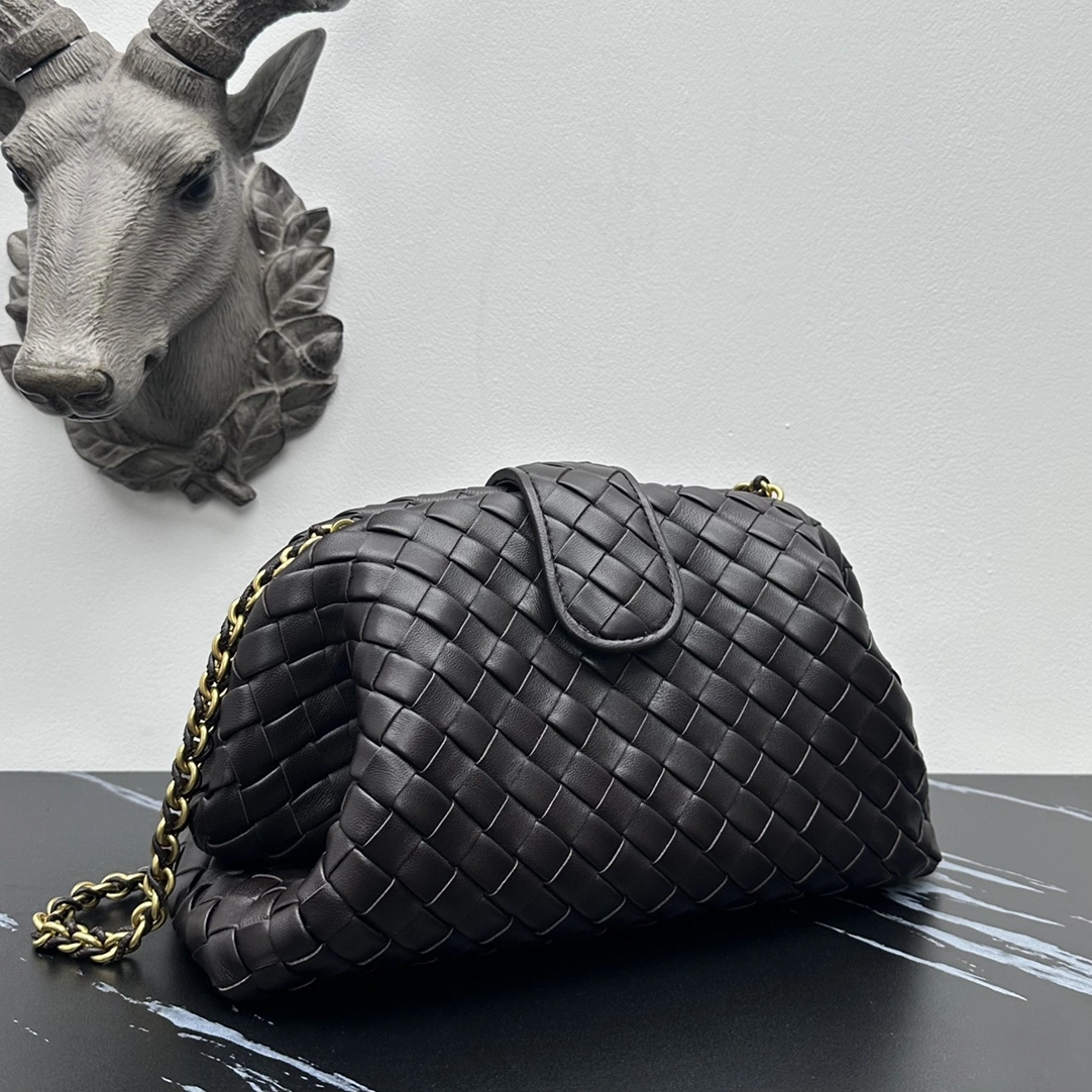 Sporty Bottega Veneta Satchel Bags 67724